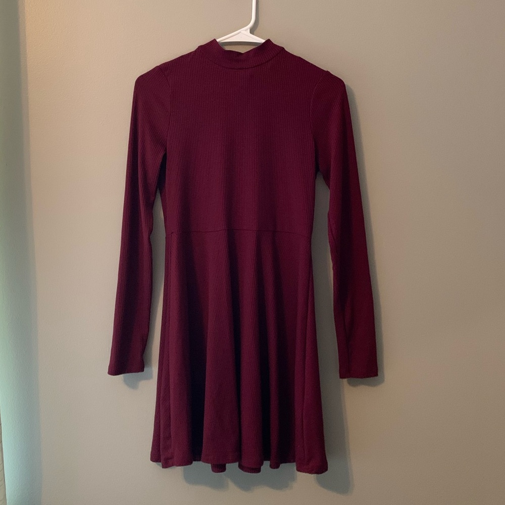 Forever 21 high neck, keyhole tie back dress